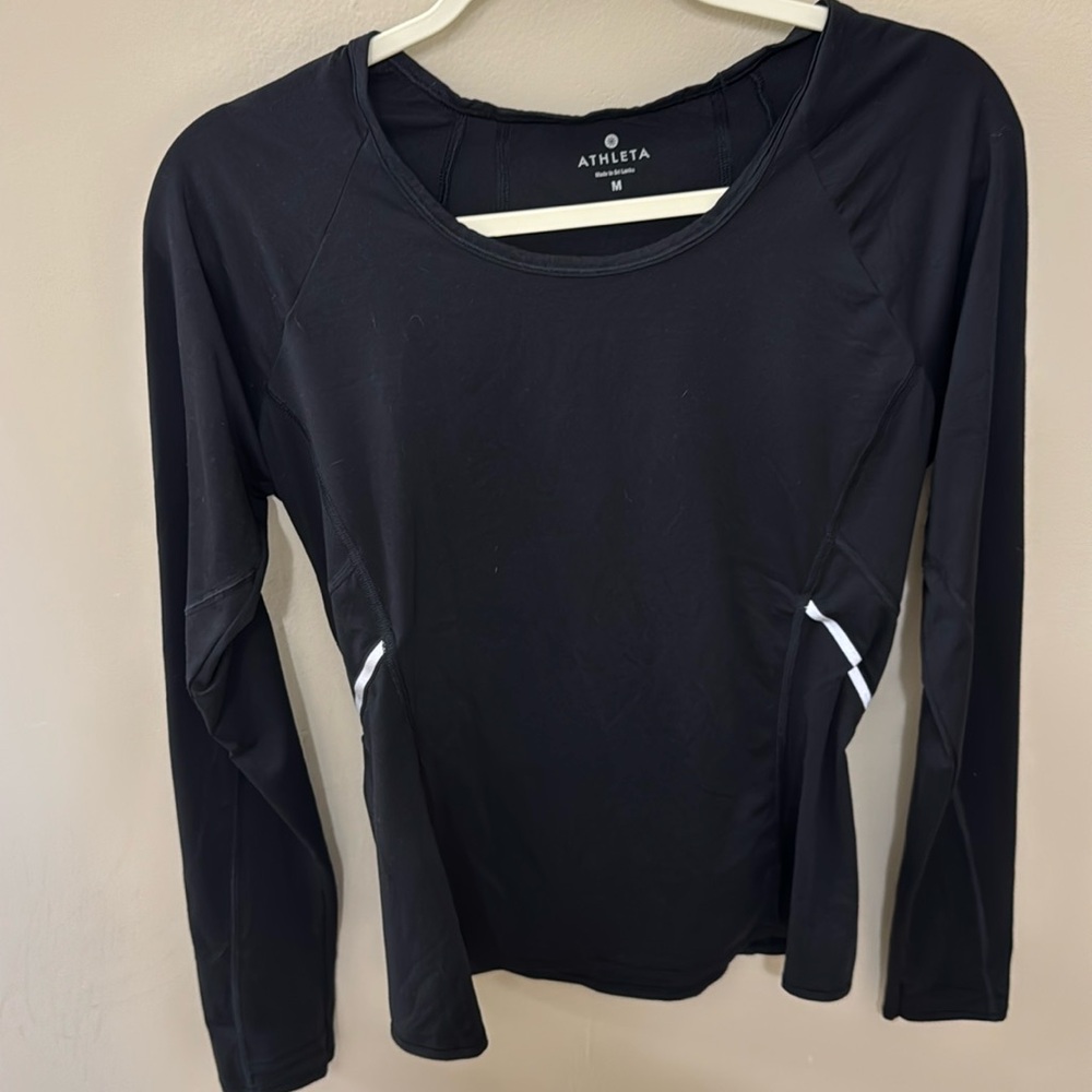 Athleta Long Sleeve Running Top